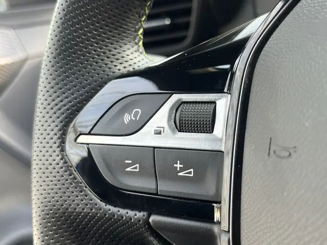 Peugeot e-208 EV GT 350 50 kWh 2021 Elektrisch 22