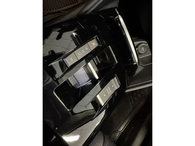 Citroën C4 1.2 Puretech Shine 2022 Benzine 20