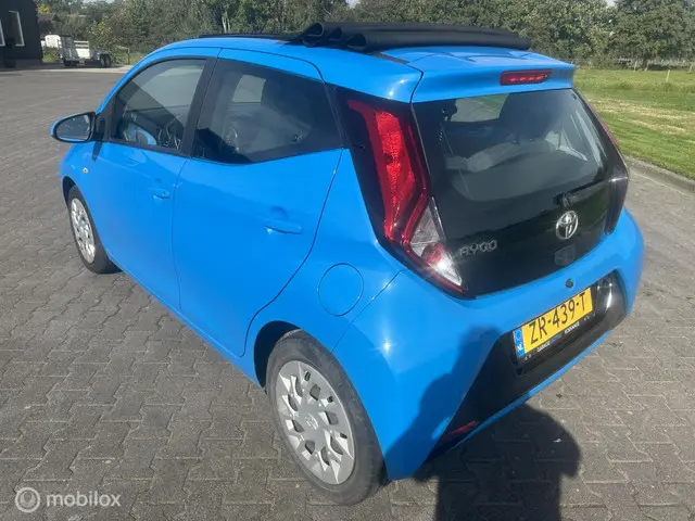 Toyota Aygo 1.0 VVT-i x-otic 2019 Benzine 6