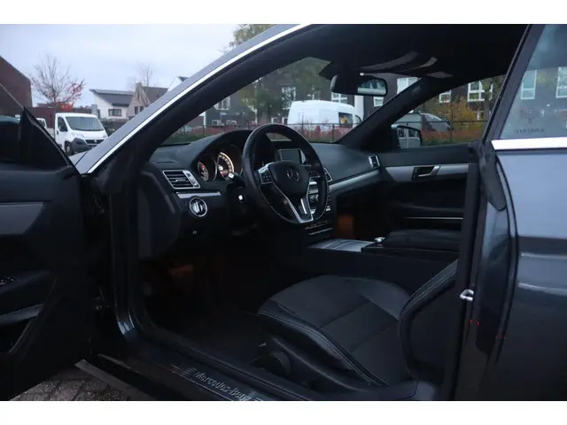 Mercedes-Benz E-Klasse Coupé 200 Ambition 2014 Benzine 13