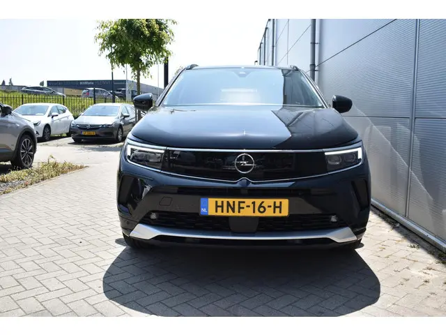 Opel Grandland 1.2 Turbo Ultimate 2024 Benzine 10