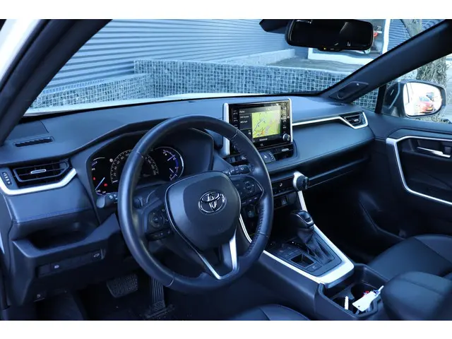 Toyota RAV4 2.5 Hybrid Bi-Tone 2020 Hybride Benzine 11