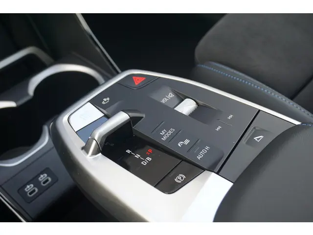 BMW iX1 eDrive20 2024 Elektrisch 16