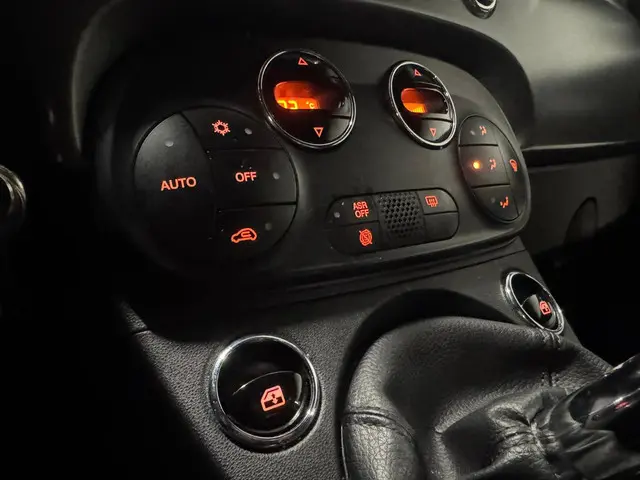 Fiat 500 0.9 TwinAir Turbo Sport PDC NAVI 2018 Benzine 9