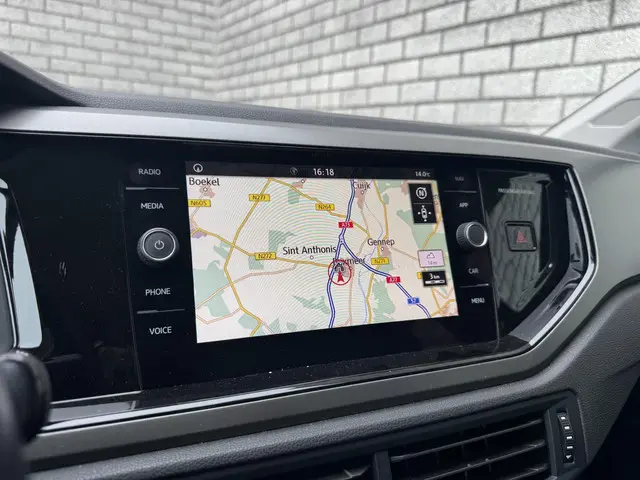 Volkswagen Polo 1.0 TSI Comfortline 2018 Benzine 11