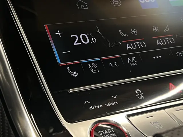 Audi SQ8 4.0 TFSI SQ8 quattro 2024 Benzine 35