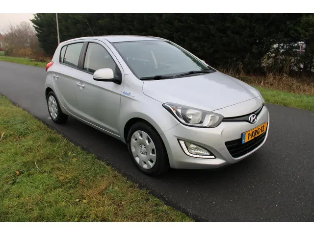 Hyundai i20 1.2i i-Motion 5 Drs 2013 Benzine 3