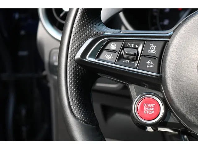 Alfa Romeo Stelvio 2.9 V6 AWD Quadrifoglio 2020 Benzine 9