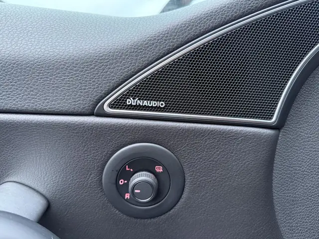 Volkswagen Scirocco 2.0 R 2016 Benzine 18