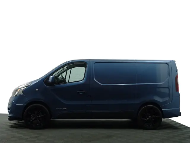 Renault Trafic 1.6 dCi Euro 6 T29 Sportline- 2016 Diesel 31