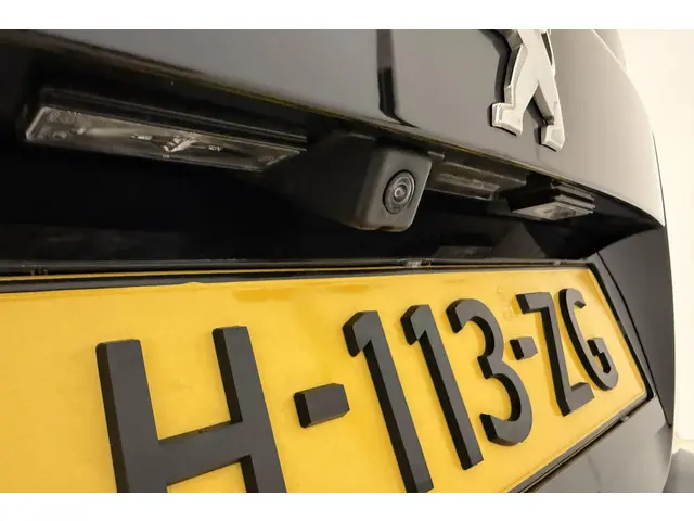 Peugeot 2008 1.2T Allure 2020 Benzine 7