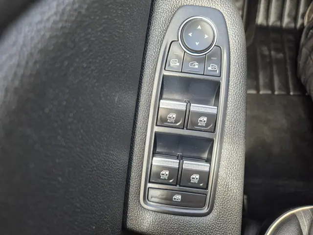 Renault Clio 1.3 TCe Intens 2021 Benzine 25