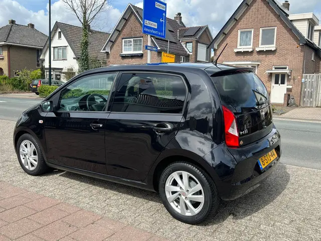 SEAT Mii 1.0 Sport 79.000 km NL-AUTO-NAP 2014 Benzine 9