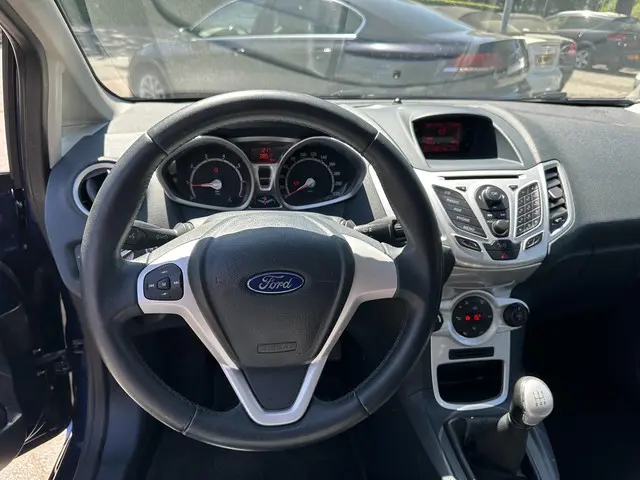 Ford Fiesta 1.25 Titanium 2012 Benzine 12