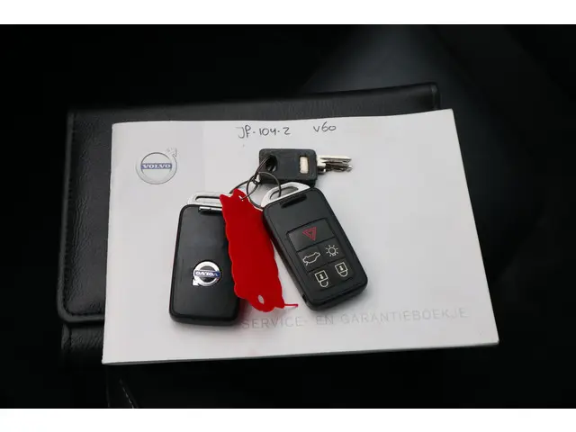Volvo V60 1.5 T3 R-Design 2016 Benzine 6