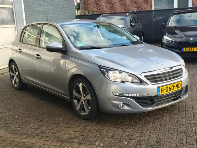 Peugeot 308 3