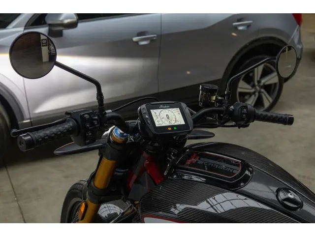 Indian FTR 1200 Carbon *Akrapovic* 2020 Benzine 24