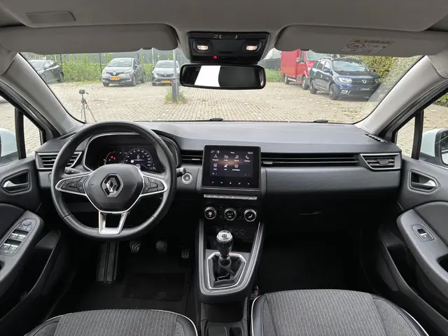 Renault Clio 1.0 TCe Intens 2021 Benzine 3