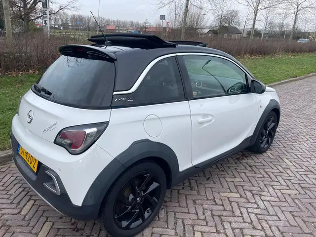 Opel ADAM 3