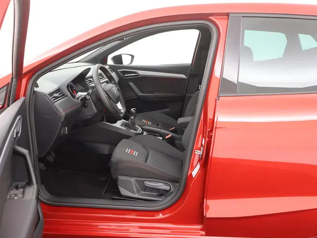 SEAT Ibiza 1.0 TSI 95PK FR Business Intense 2020 Benzine 10