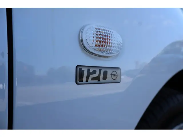 Opel KARL 1.0 ecoFLEX 120 Jaar Edition 2019 Benzine 5