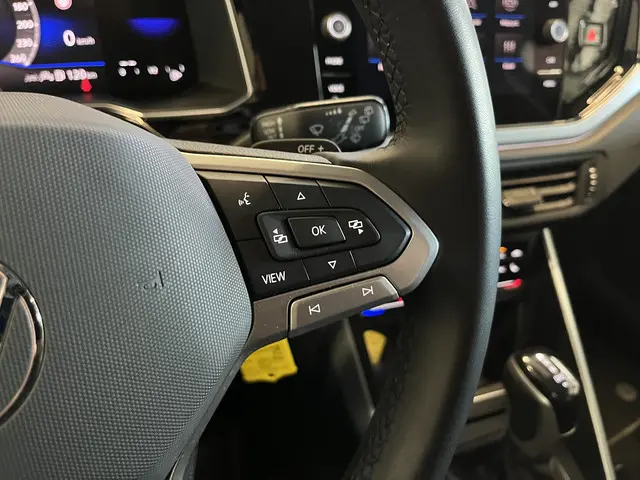 Volkswagen Polo 1.0 TSI DSG Goal 2025 Benzine 16