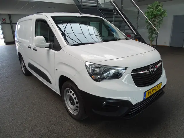 Opel Combo 1.5D L2H1 Maxi Edition, 3 zits 2021 Diesel 6