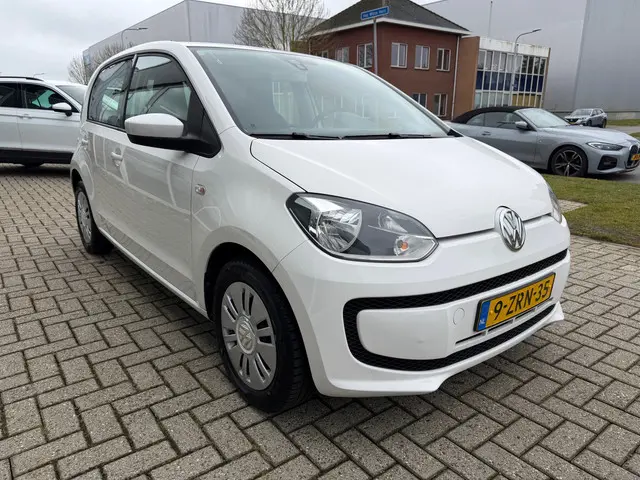 Volkswagen up! 1.0 move up! BlueMotion 2015 Benzine 5