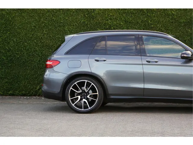 Mercedes-Benz GLC AMG GLC 43 4MATIC Night 2018 Benzine 61