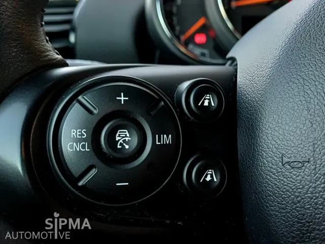 MINI Clubman 1.5 Cooper Business Edition 2020 Benzine 10