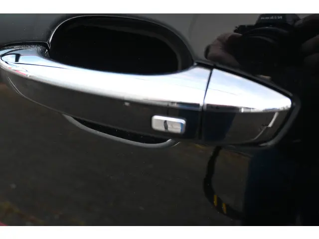 MG EHS 1.5 TGDI Edition1 2021 Hybride Benzine 35