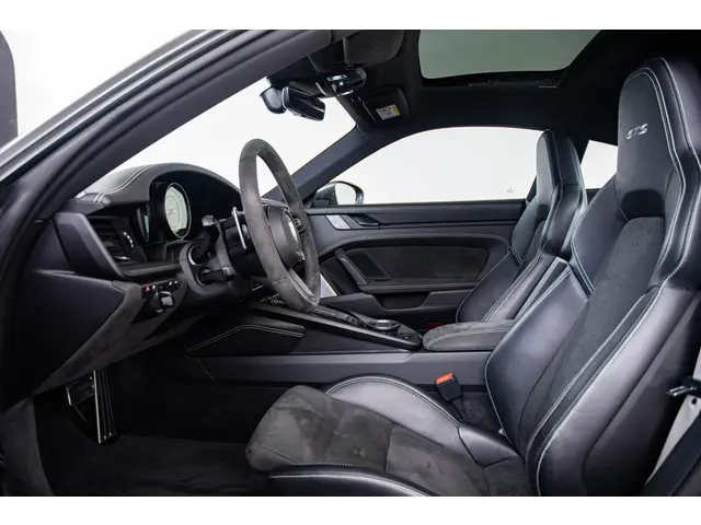 Porsche 911 3.0 Carrera 4 GTS 2022 Benzine 15