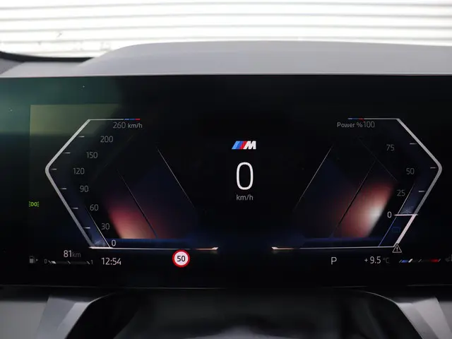 BMW X3 20 xDrive 2025 Benzine 24