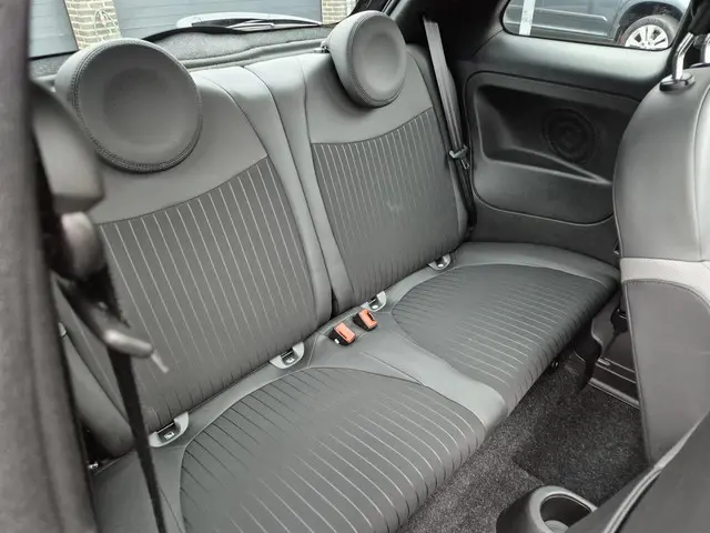 Fiat 500 1.0 Hybrid Rockstar 2021 Hybride Benzine 16