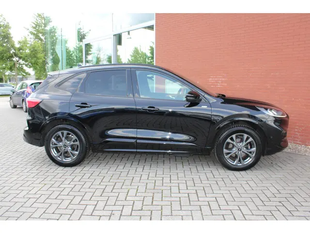 Ford Kuga 2.5 PHEV ST-Line 2022 Hybride Benzine 5