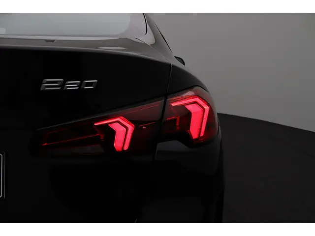 BMW 2 Serie Gran Coupé 220 2025 Benzine 19