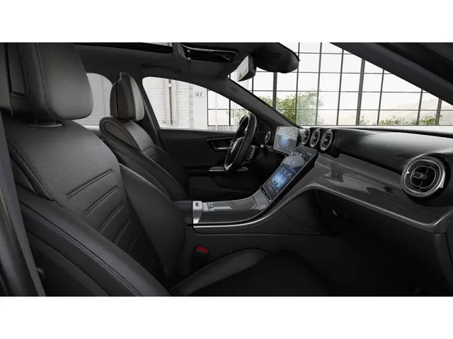 Mercedes-Benz C-Klasse Estate 180 AMG Line 2025 Benzine 10