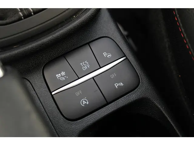 Ford Fiesta 1.0 EcoBoost Hybrid ST-Line X 2021 Benzine 35