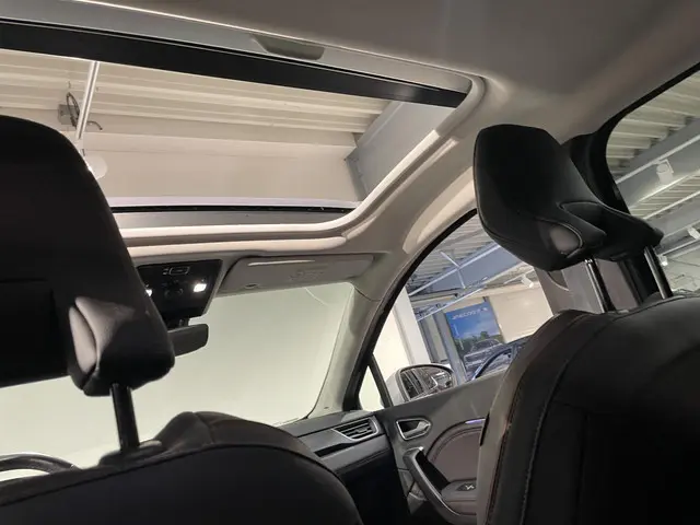 Renault Captur 1.3 TCe 130 Initiale Paris 2020 Benzine 14