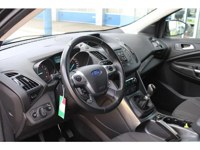 Ford Kuga 1.5 Trend Edition 2015 Benzine 8