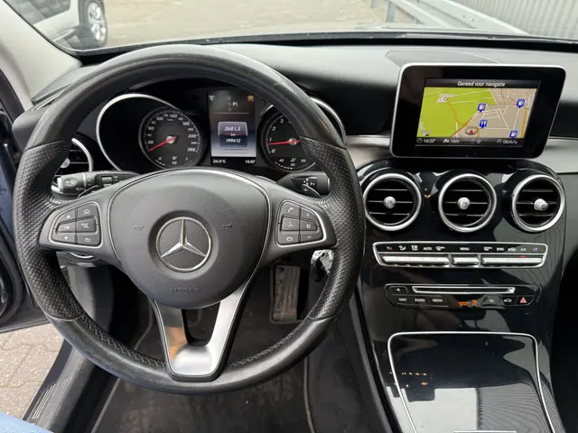 Mercedes-Benz C-Klasse Estate 180 Edition 1 2015 Benzine 4