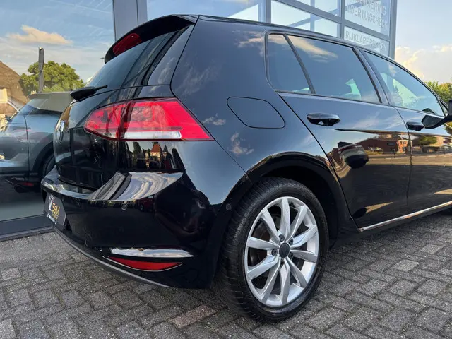 Volkswagen Golf 1.4 TSI Highline 2013 Benzine 4