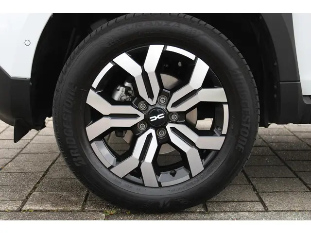 Dacia Duster TCe 130 Journey 2023 Benzine 37