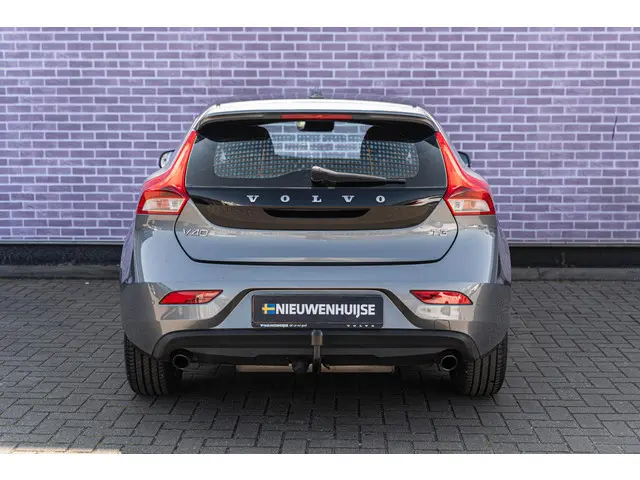 Volvo V40 T3 Momentum Automaat 2015 Benzine 5