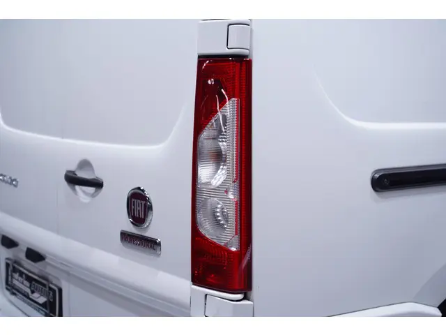 Fiat Scudo 2.0 MultiJet 128 pk L2H1 SX Airco 2016 Diesel 11