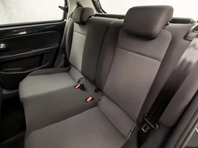 Volkswagen up! 1.0 move up! BlueMotion 2014 Benzine 14