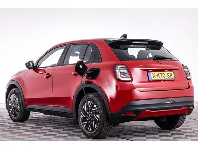 Fiat 600 600e RED 54 kWh 2024 Elektrisch 5