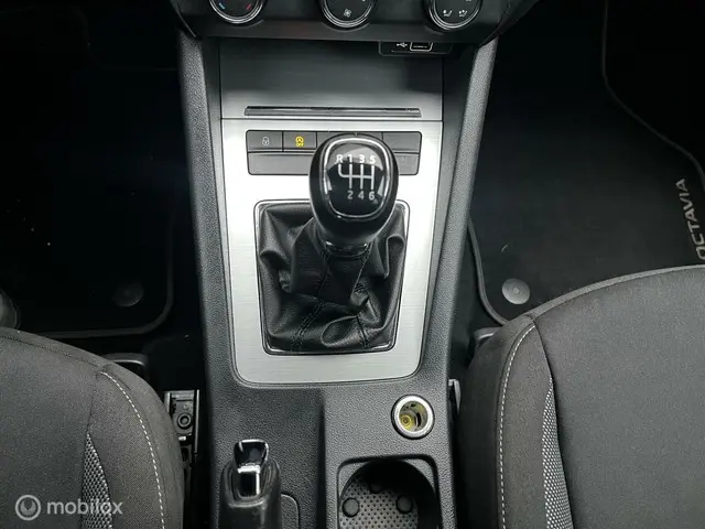 Škoda Octavia Combi 1.0 TSI Greentech Active 2018 Benzine 9