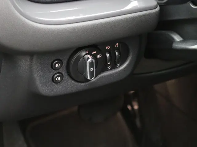 MINI Clubman Cooper 2021 Benzine 13