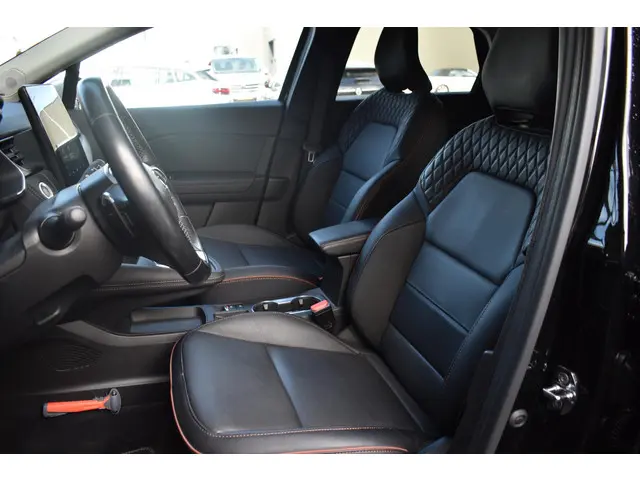 Renault Captur Tce 160 Mild Hybrid Iconic 2022 Benzine 10